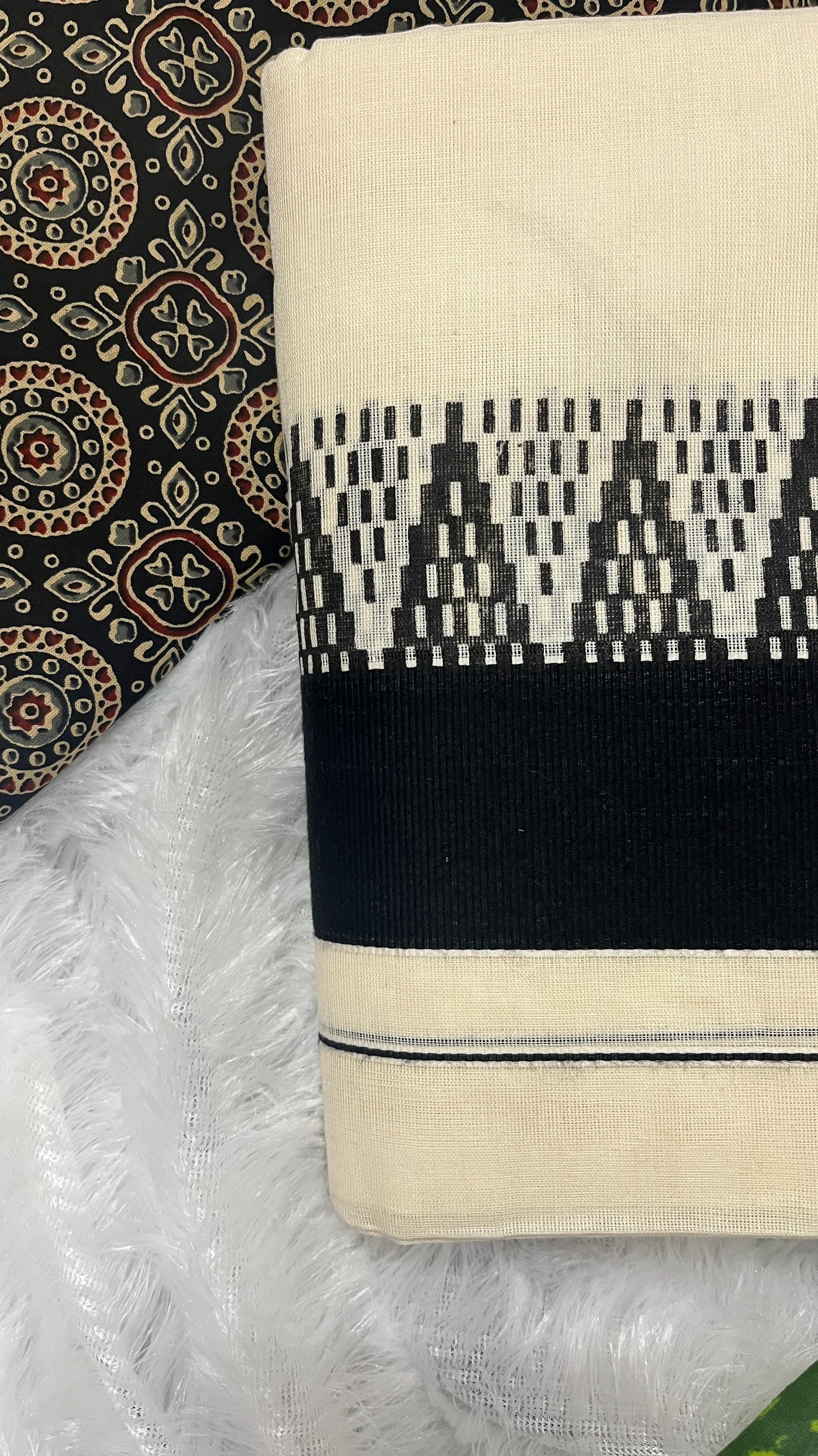 Kerala Set Mundu with Black big Temple Border