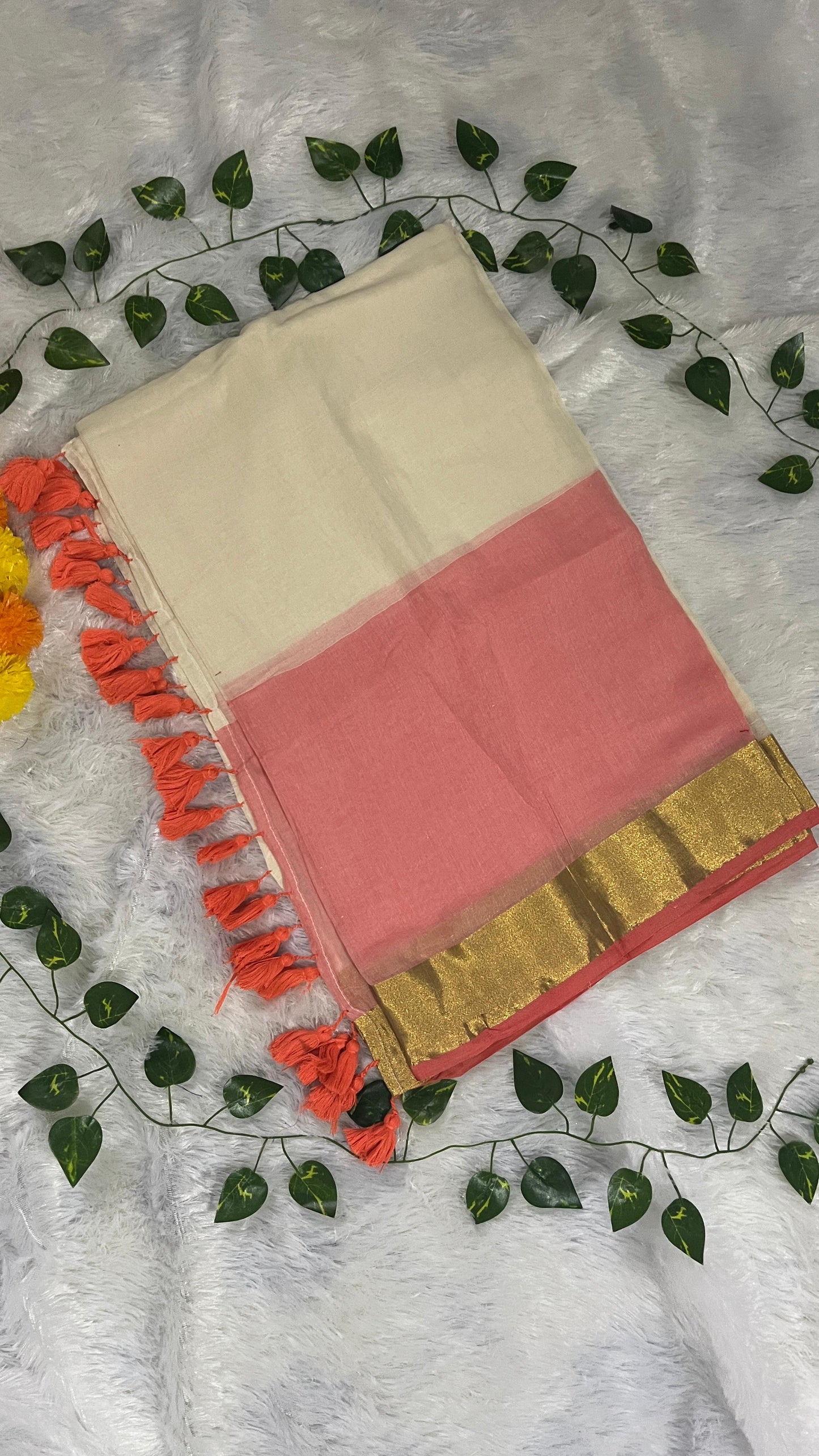 Pure Mul Cotton Peach Saree with Kasavu border