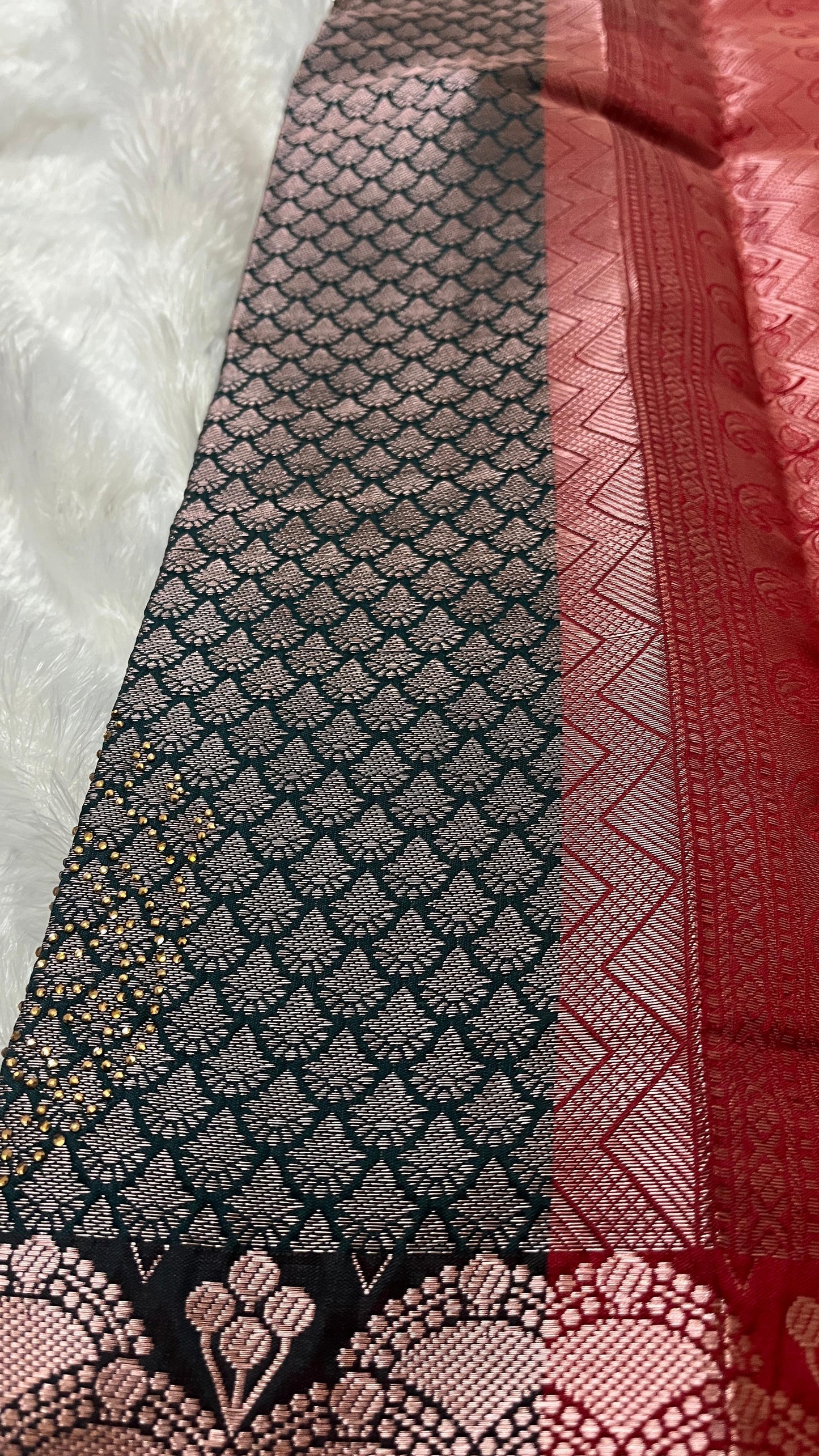 Ilavarasi Brocade Pattu Saree