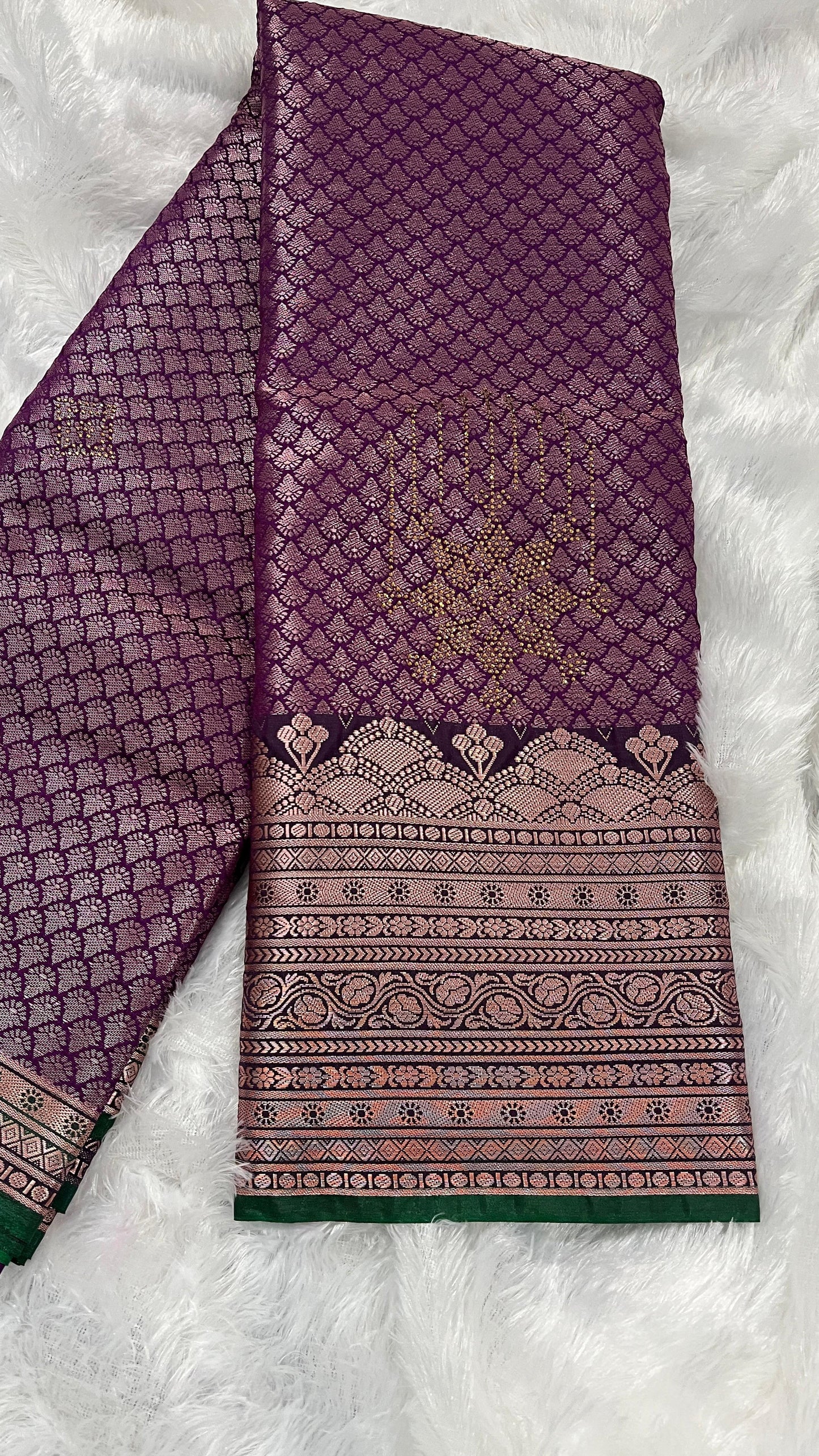 NEELAMBARI Brocade Pattu Saree