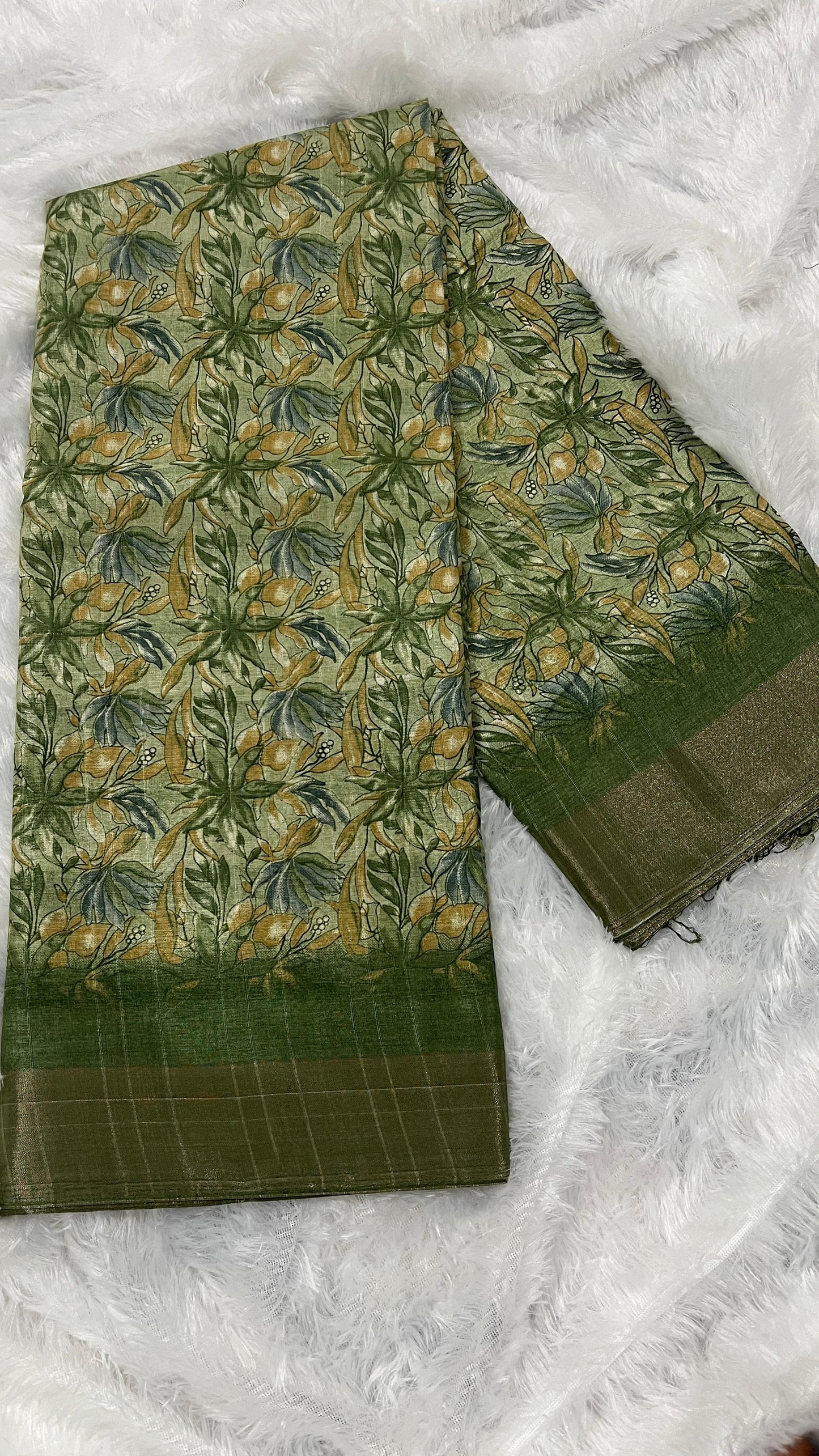Vanamalli – Green Floral Handloom Silk Saree