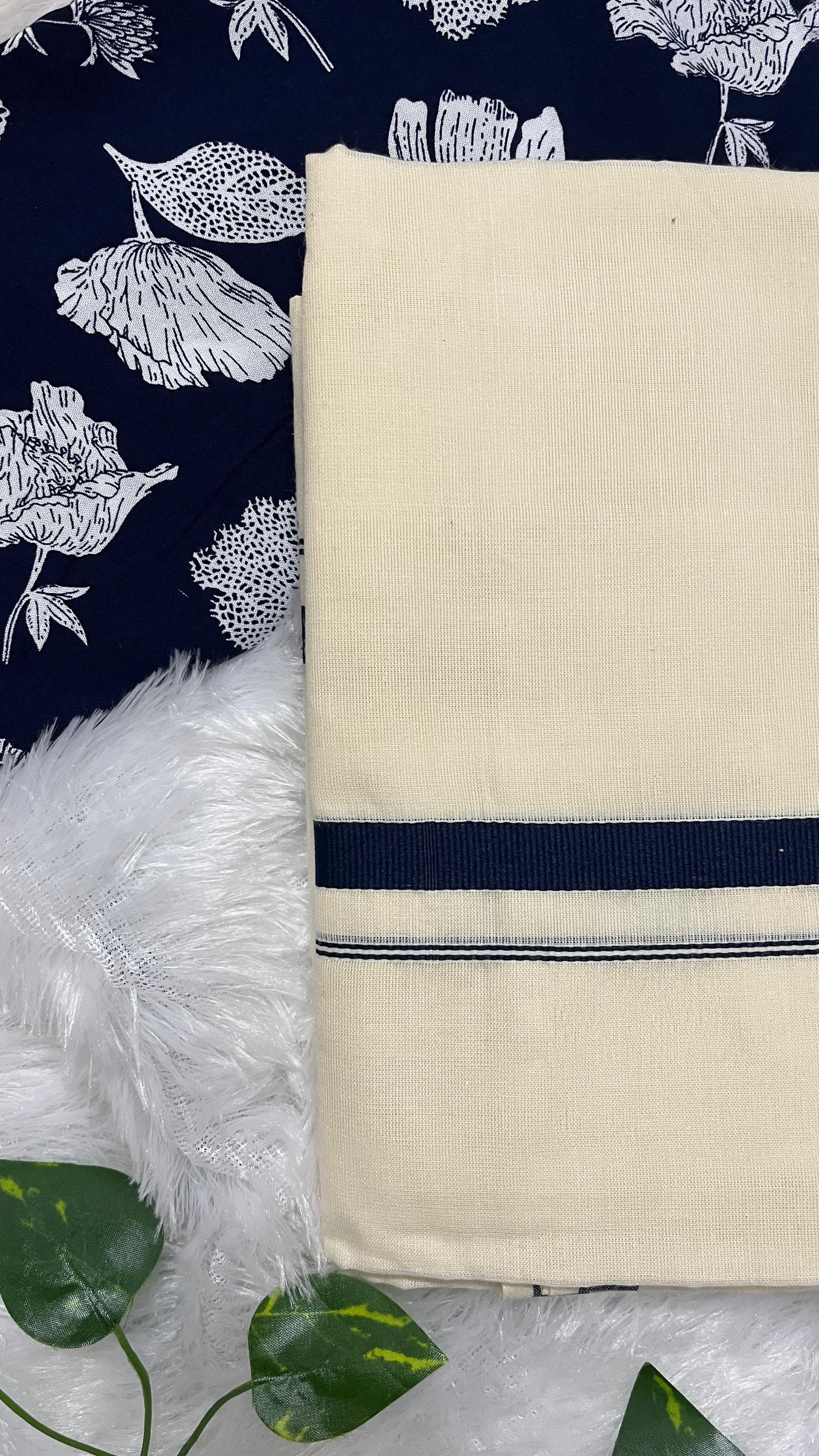 Kerala Set Mundu with Navy Blue Border with blouse