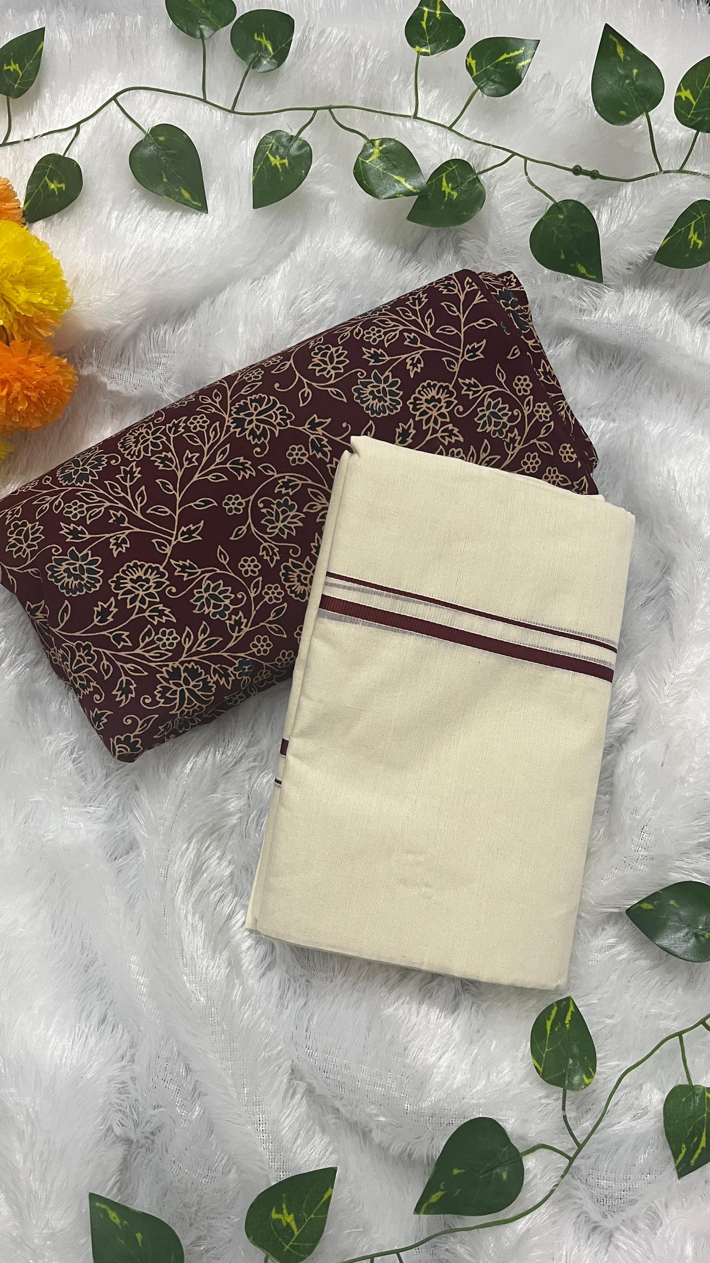 Puliyilakara Kerala Set Mundu Maroon Border with blouse