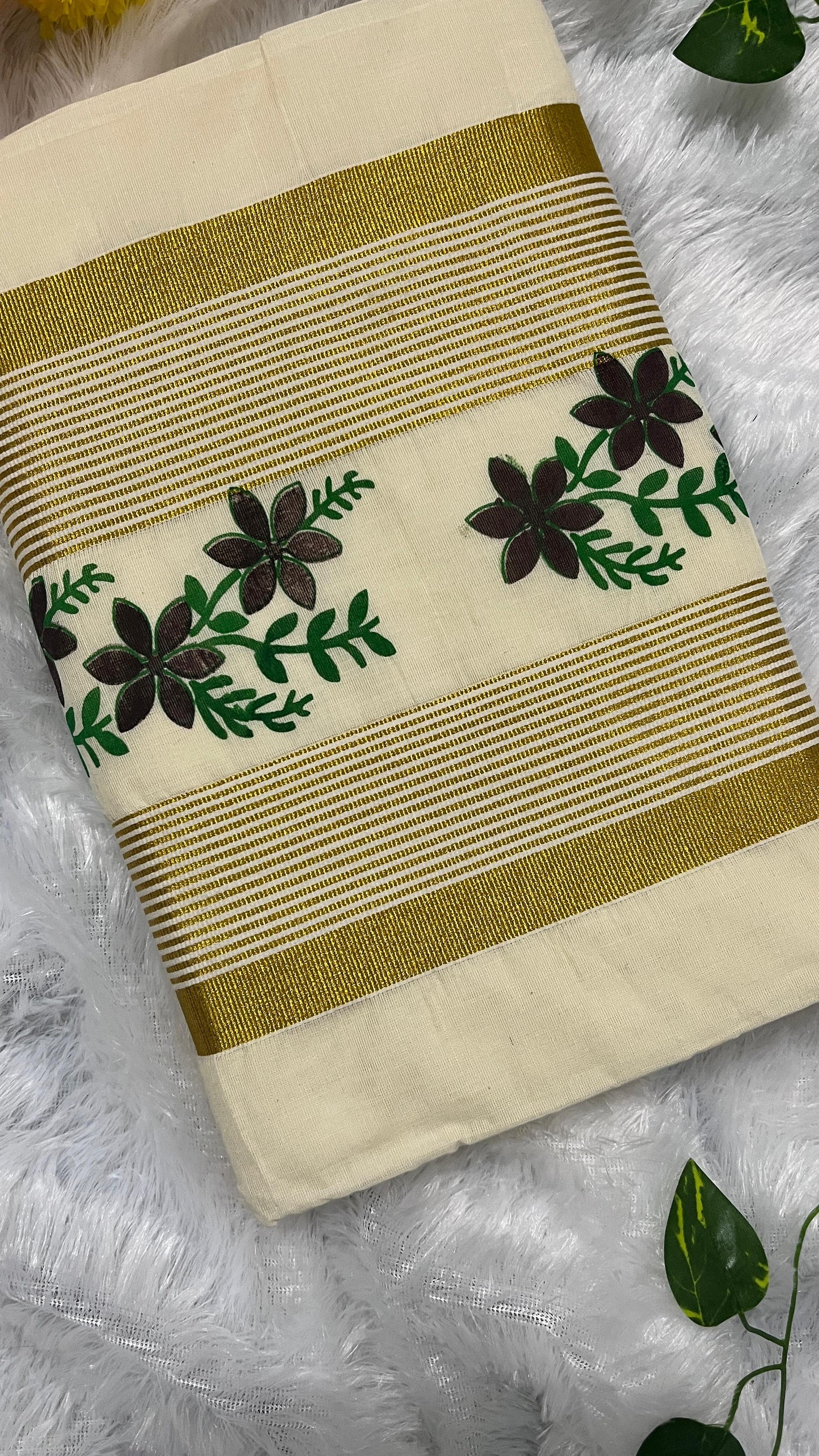 Alliyambal – Brown Lotus Print Kerala Saree