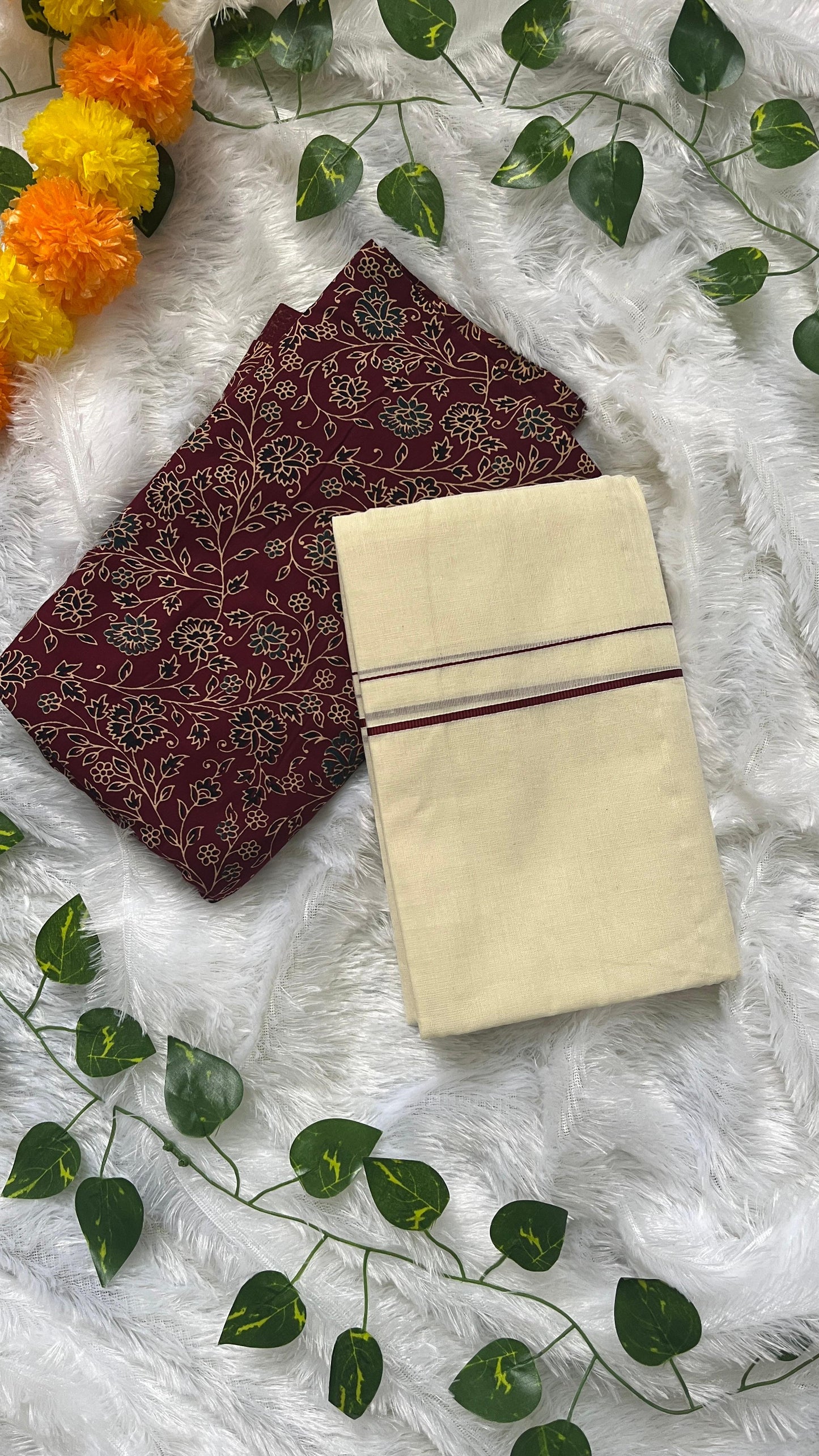 Puliyilakara Kerala Set Mundu Maroon Border (Thin) with blouse