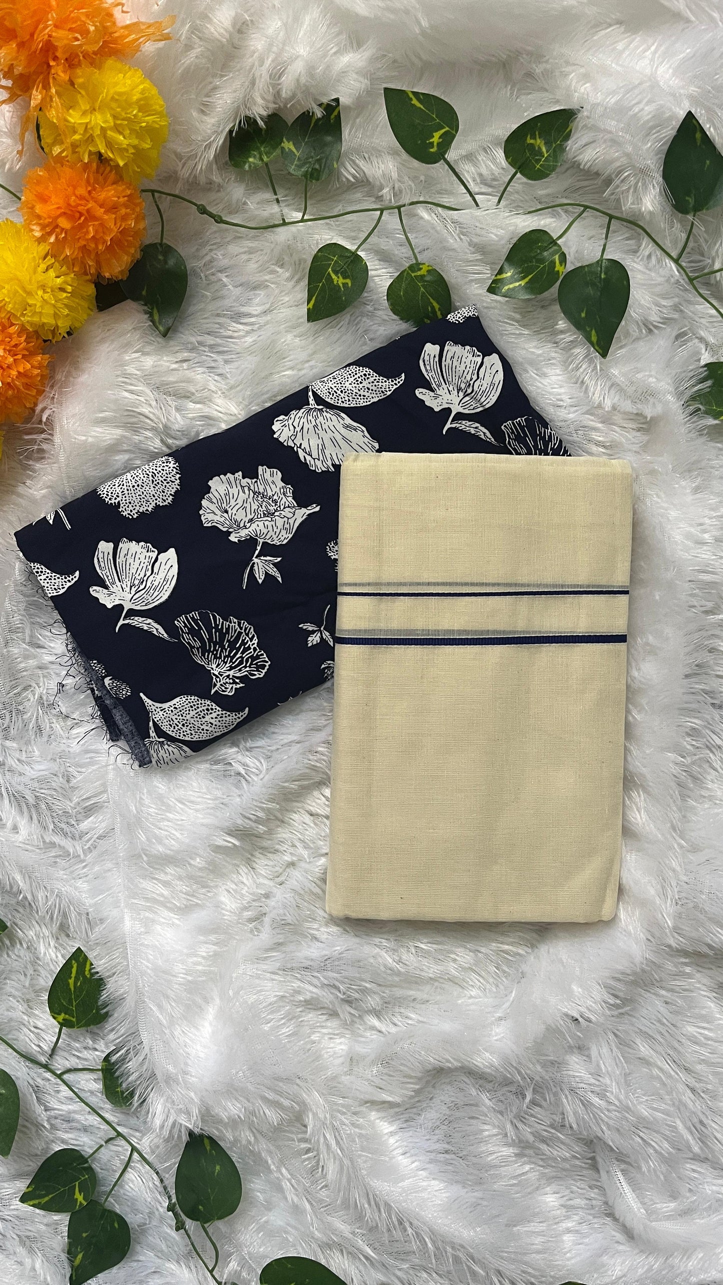 Puliyilakara – Kerala Set Mundu with Royal Blue Border & Blouse