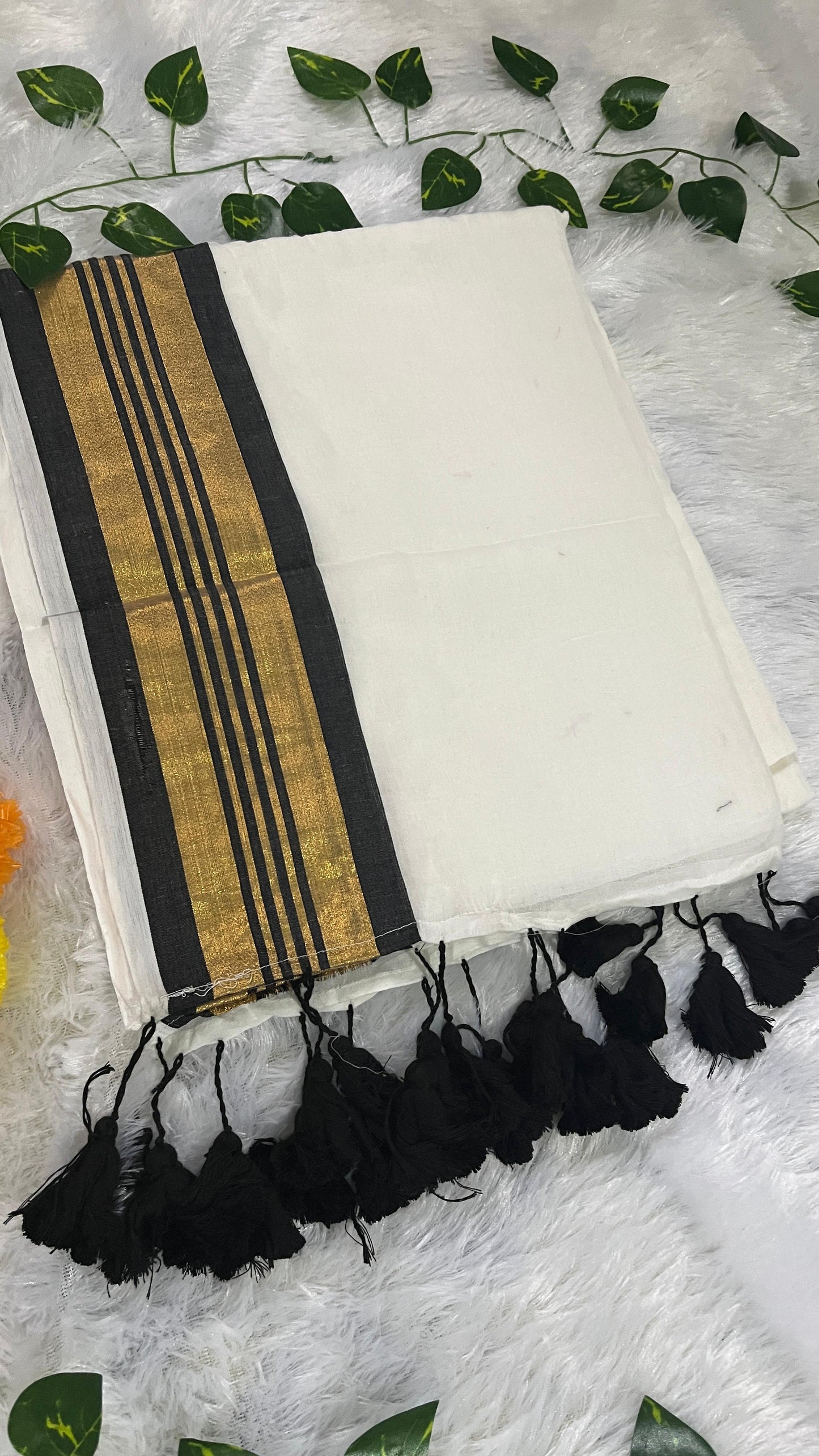 Pure Mul Cotton Saree with Kasavu & Black border