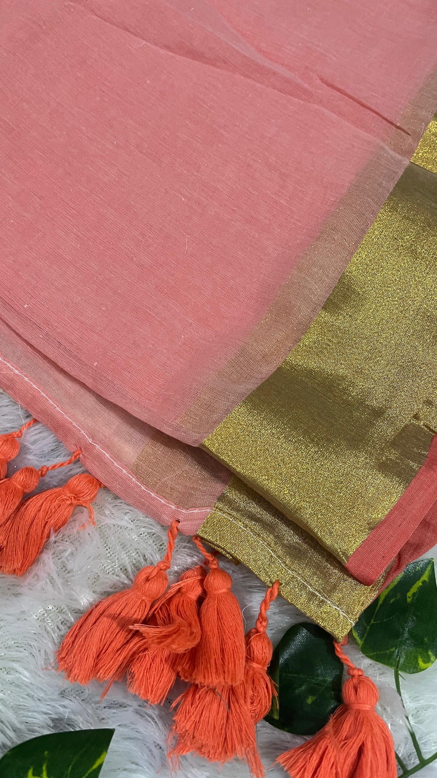 Pure Mul Cotton Peach Saree with Kasavu border