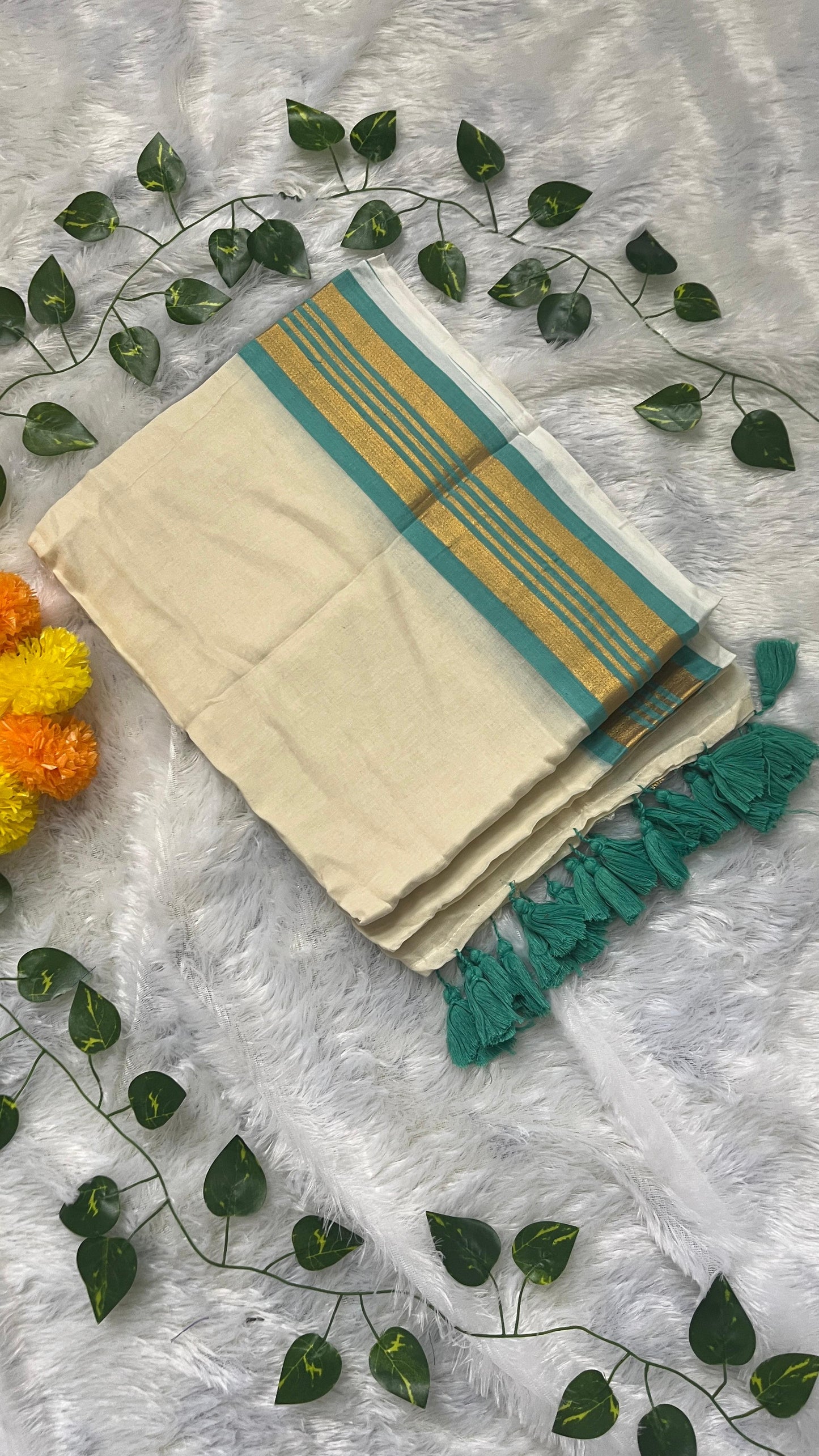 Pure Mul Cotton Saree with Kasavu & Turquoise blue border
