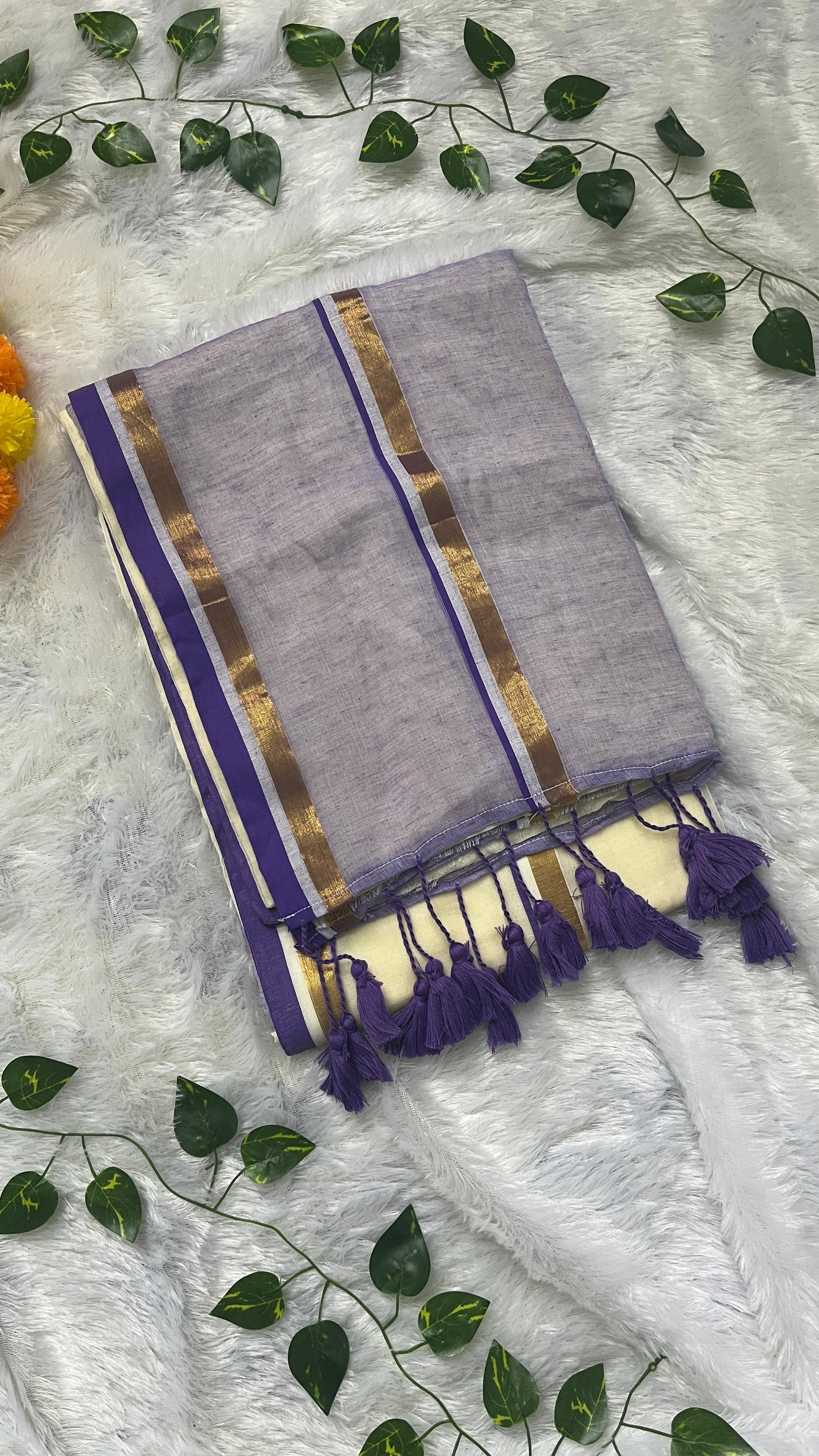 Pure Mul Cotton Lavender Saree with Kasavu border