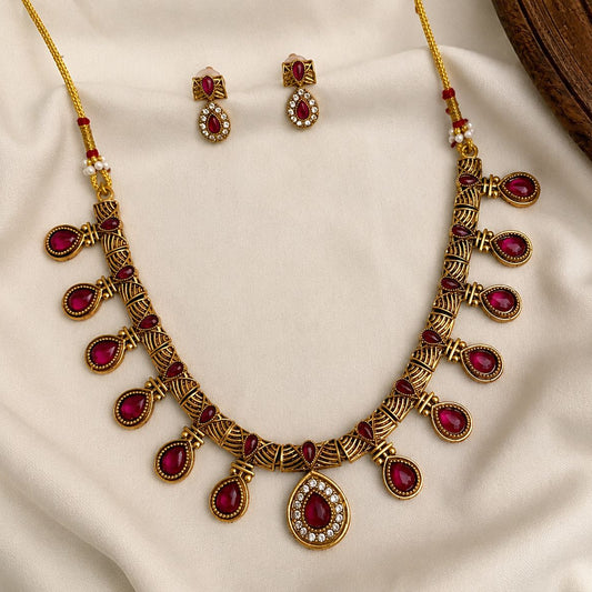 Avantika Antique Mango Crimson NC