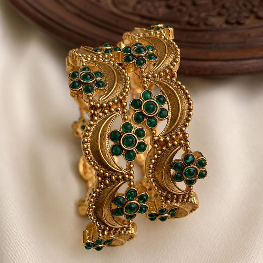Maya Antique Emerald Bangles