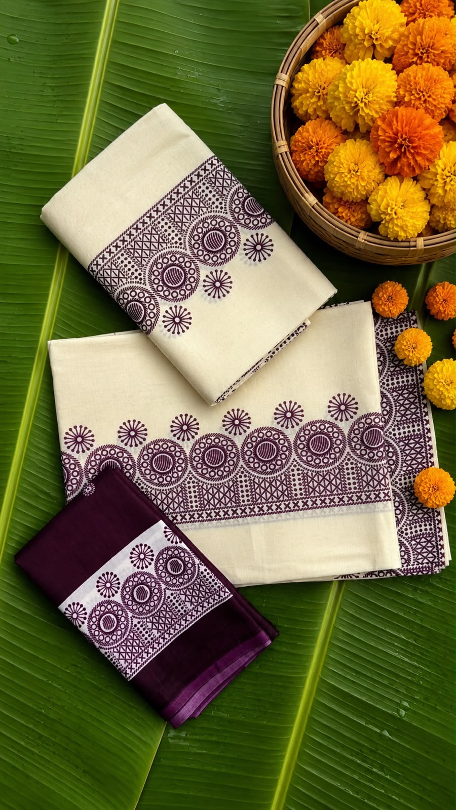 Priyambada – Kerala Set Mundu with Deep Purple Printed Border & Blouse