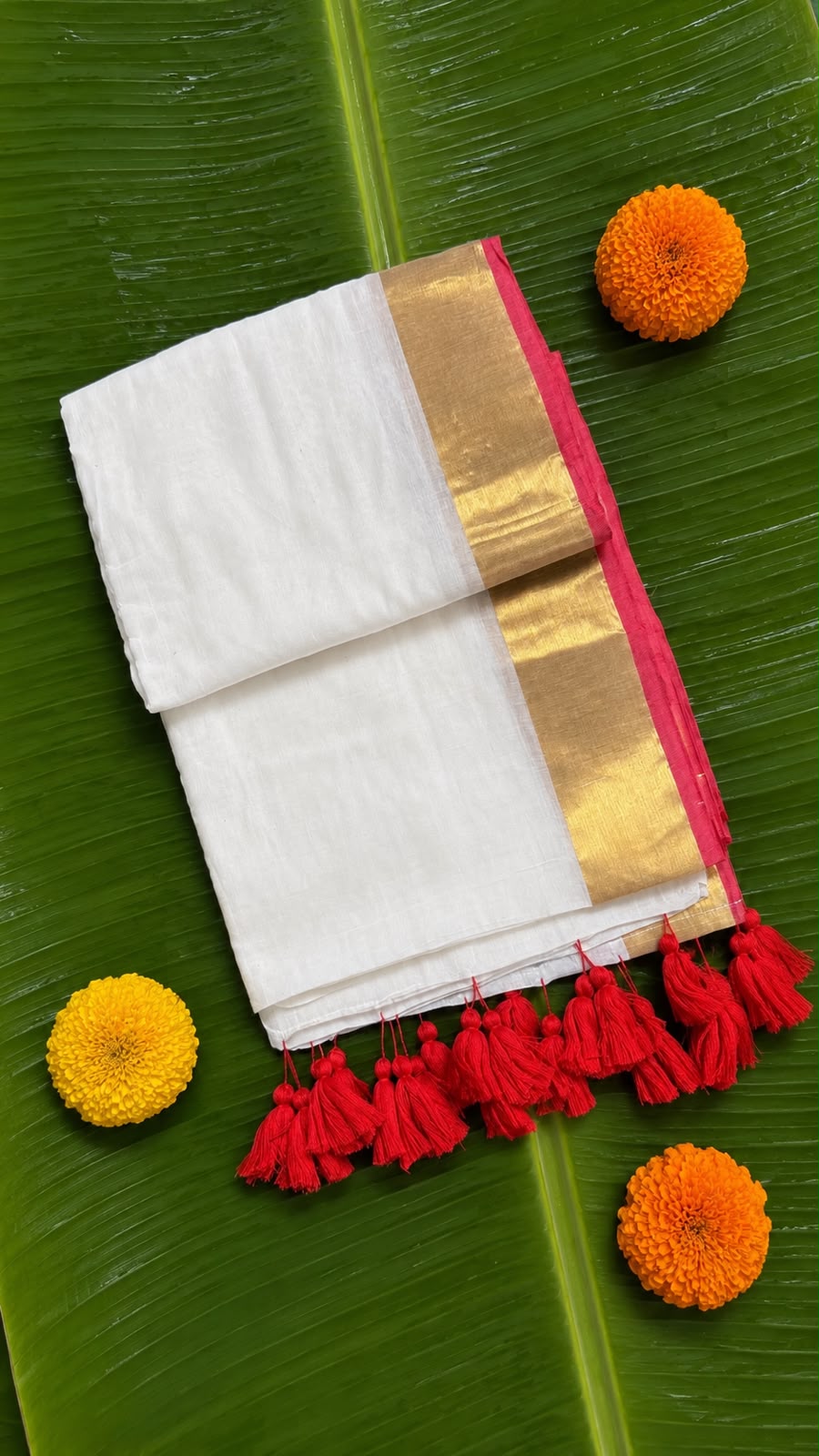 Chempakam – Off-White Mul Cotton Saree with Golden Zari & Red Border